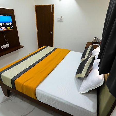 Fortuna Inn Manage By Sn Hospitality Navi Mumbai Exterior foto